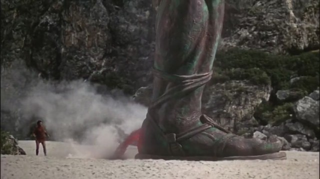 Altın Postlu Cengaver Fotoğrafı