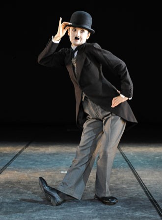 Dancing Chaplin Fotoğrafı