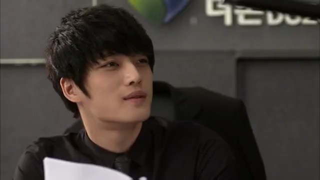 Protect the Boss Fotoğrafları 61