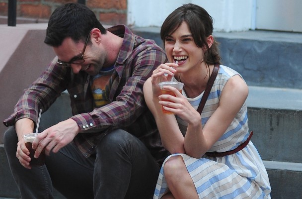 Begin Again Fotoğrafları 10