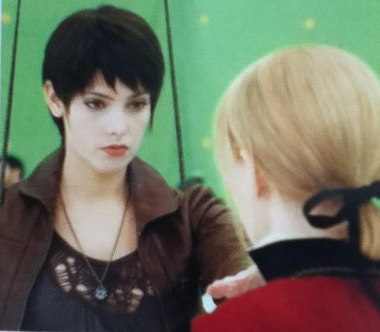 Alacakaranlık Efsanesi: Şafak Vakti Bölüm 2 Fotoğrafı