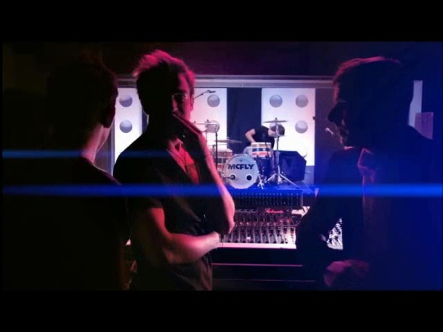 McFly Nowhere Left To Run Fotoğrafı