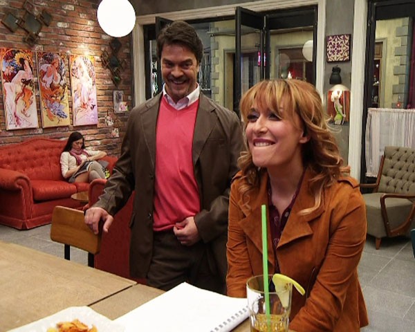 Yalan Dünya Fotoğrafı