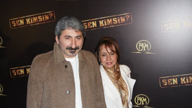 Sen Kimsin? Fotoğrafı