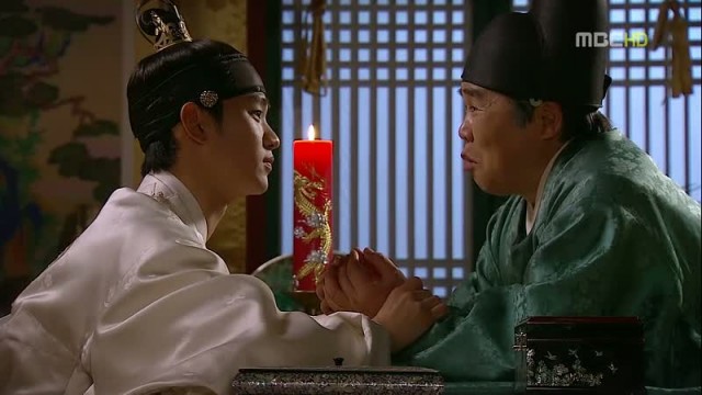 The Moon That Embraces the Sun Fotoğrafları 43