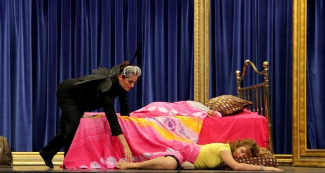 İnsanlar Alemi Fotoğrafı