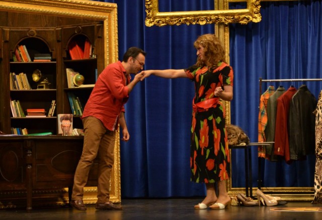 İnsanlar Alemi Fotoğrafı