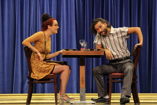 İnsanlar Alemi Fotoğrafı