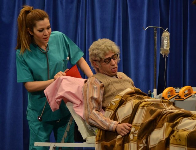 İnsanlar Alemi Fotoğrafı