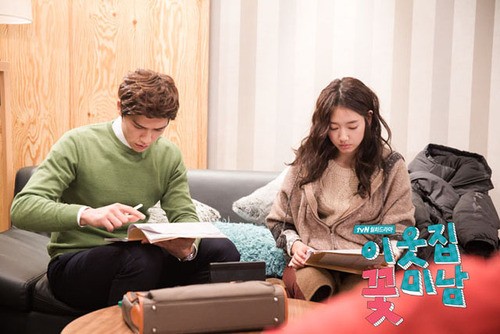 Flower Boy Next Door Fotoğrafları 4