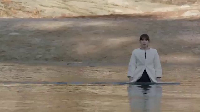 Wind Blows in Winter Fotoğrafı