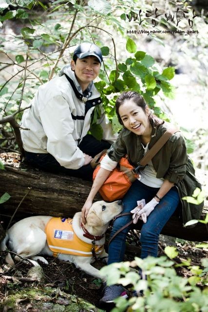 Padam Padam... The Sound of His and Her Heartbeats Fotoğrafı