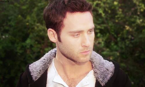 Bir Aşk Hikayesi Sezon 1 Fotoğrafı