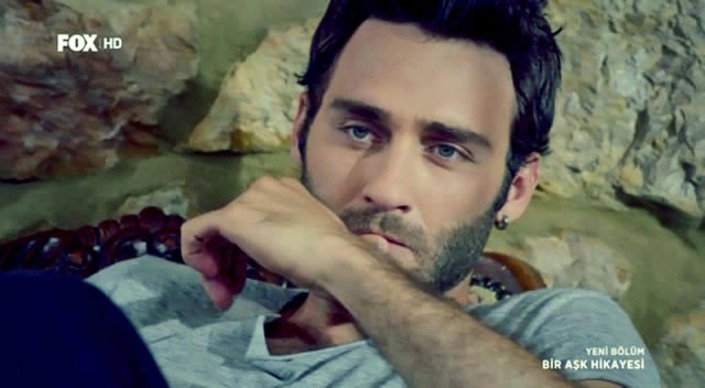 Bir Aşk Hikayesi Sezon 1 Fotoğrafı