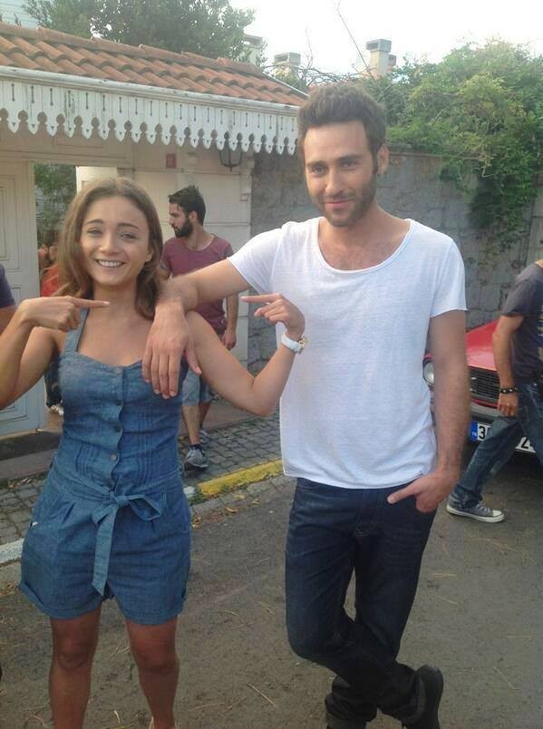 Bir Aşk Hikayesi Sezon 1 Fotoğrafı