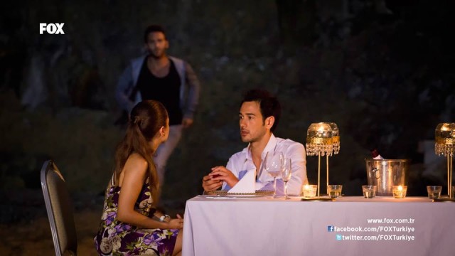 Bir Aşk Hikayesi Sezon 1 Fotoğrafı