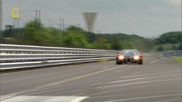 National Geographic: Mega Fabrikalar Bugatti Veyron Fotoğrafı