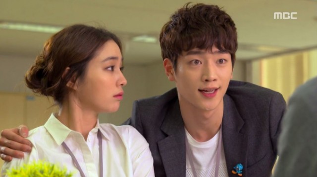 Cunning Single Lady Fotoğrafları 9