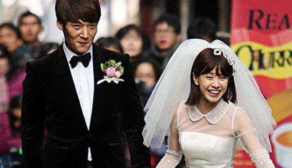 Emergency Couple Fotoğrafı