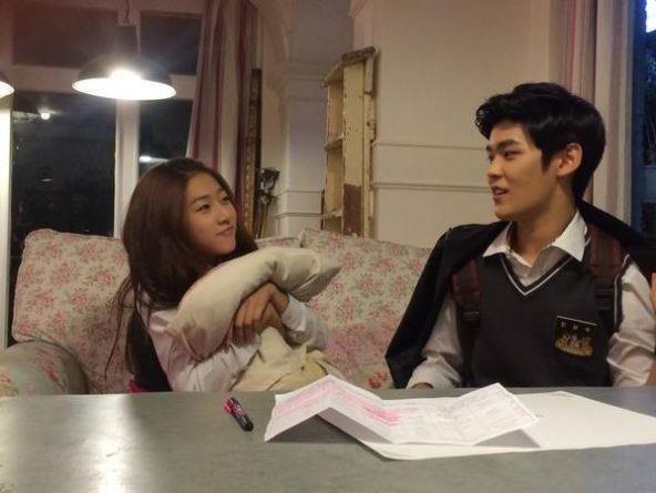 Hi! School - Love On Fotoğrafı