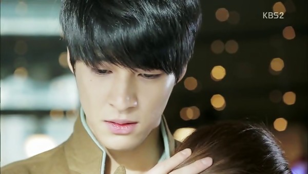 Hi! School - Love On Fotoğrafı