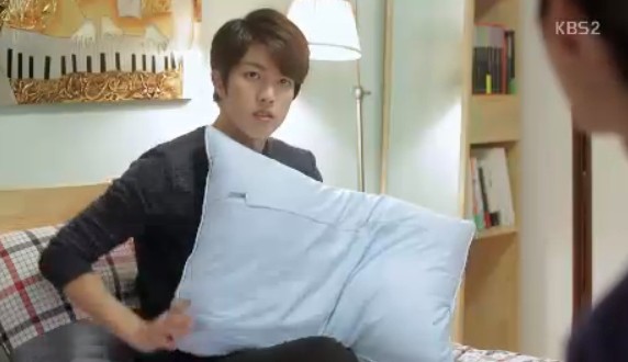 Hi! School - Love On Fotoğrafı