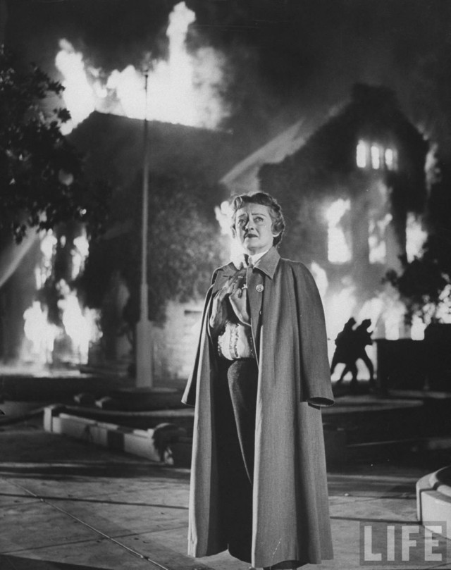 Storm Center Fotoğrafı