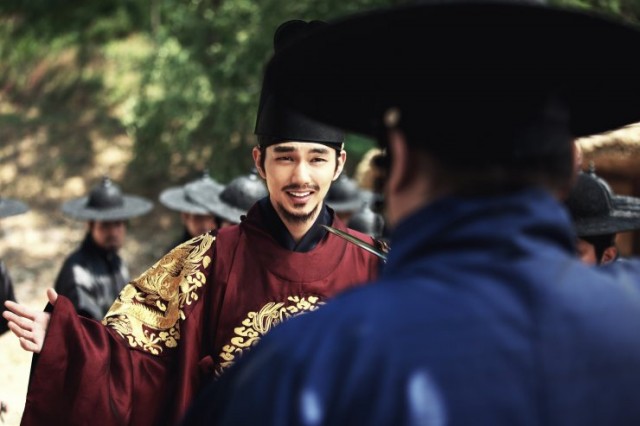 Nehir Satan Adam Fotoğrafı