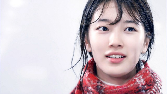 Uncontrollably Fond Fotoğrafı