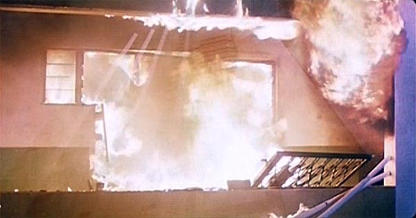 Righting Wrongs Fotoğrafı