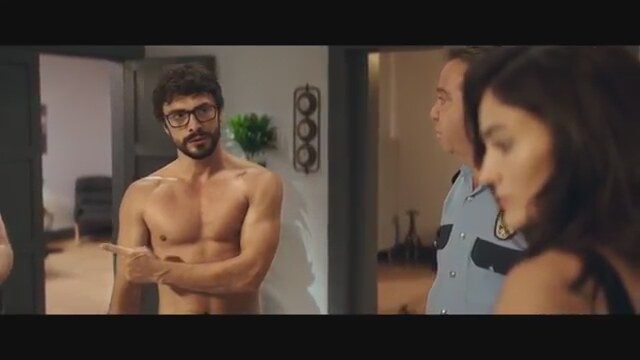 Ailecek Şaşkınız Fotoğrafı