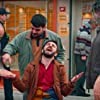 Aykut Enişte Fotoğrafı