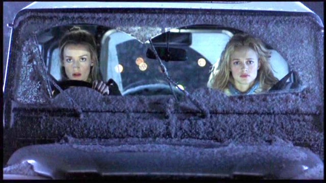 Ölümün Kollarında Fotoğrafı