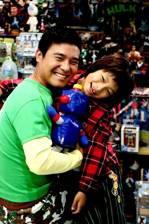 Cracked Eggs And Noodles Fotoğrafı