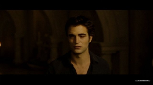 Alacakaranlık Efsanesi: Yeni Ay Fotoğrafı