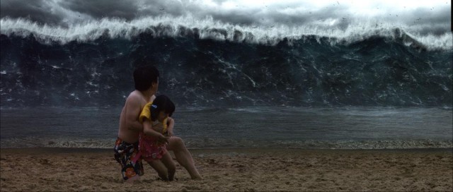 Tsunamiden Kaçış Fotoğrafı