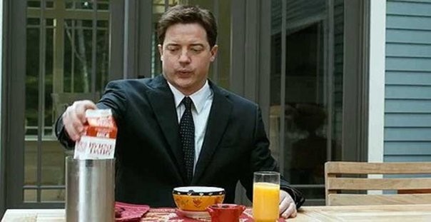 Tüylü Bela Fotoğrafı