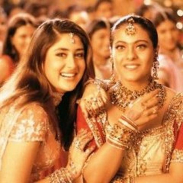 Bazen Sevinç Bazen Hüzün Fotoğrafı