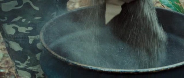 Tepedeki Mezarlık Fotoğrafı