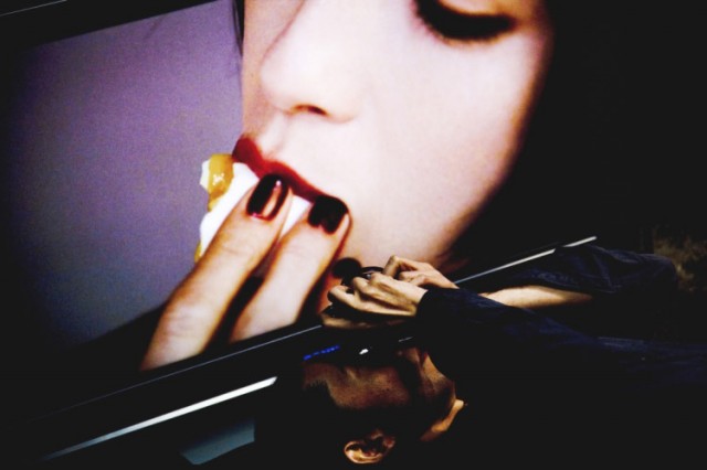 Gelatin Silver, Love Fotoğrafı