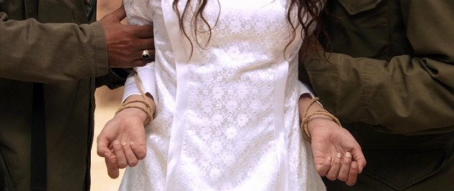 Soraya'yı Taşlamak Fotoğrafı