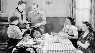 Under Fiesta Stars fotoğrafı Under Fiesta Stars fotoğrafı