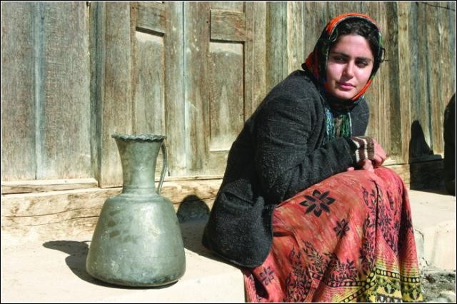 Rüzgar Çayırda Eser Fotoğrafı