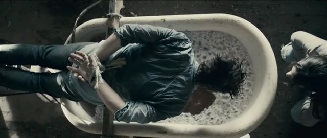 Mezarına Tüküreceğim Fotoğrafı