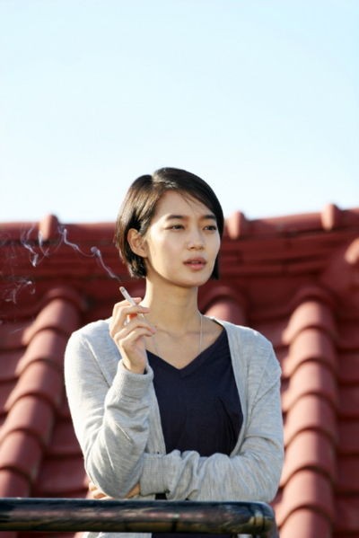 Kız Kardeşler Yolda Fotoğrafı