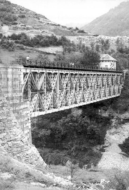 Neretva Köprüsü Fotoğrafı