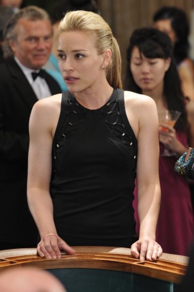 Covert Affairs Fotoğrafı