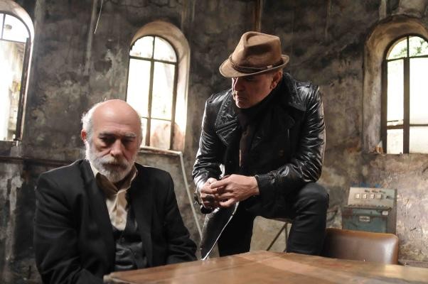 Aşk Ve Ceza Fotoğrafı