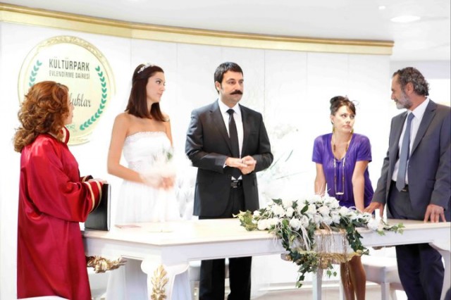 Bitmeyen Şarkı Fotoğrafı