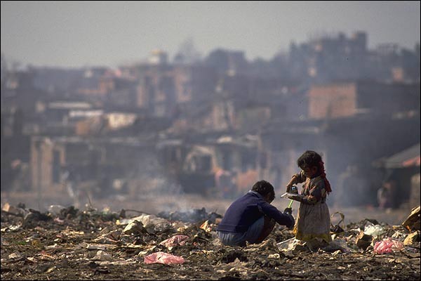 La Espalda Del Mundo Fotoğrafı